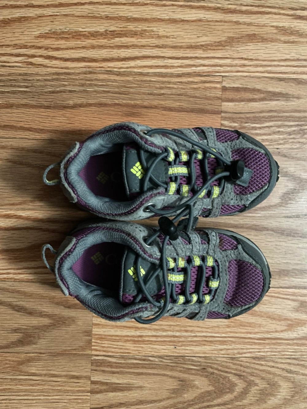 Gray and purple Columbia toddler shoes